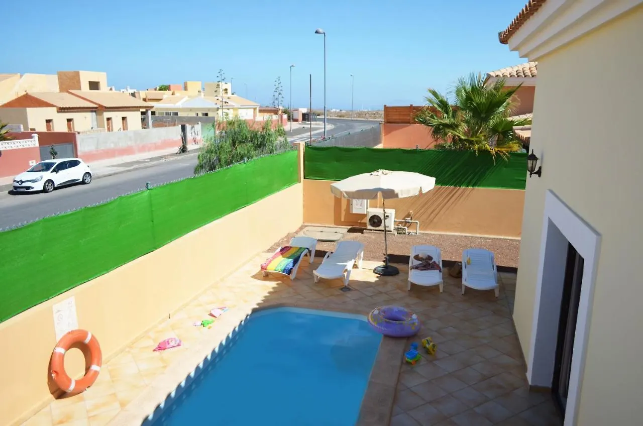 Сasa de vacaciones Vacacionales Granados Villa Corralejo
